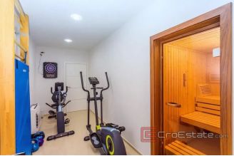 014 2025 73 Omis modern villa with pool and sea view