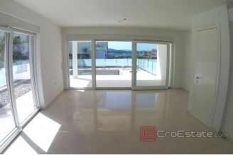 008 2014 735 Sibenik duplex apartment with sea view