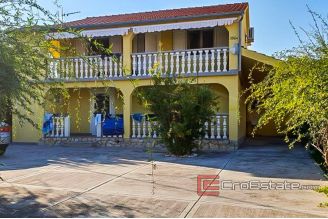 14 2013 113 Small island house for sale