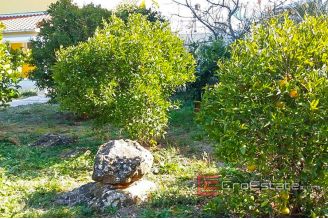 14 2013 113 Small island house for sale