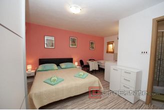 11 2016 33 apartment split center