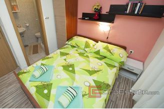 11 2016 33 apartment split center