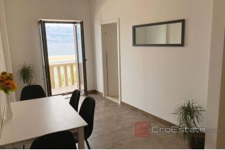 014 5021 30 Brac seafront apartment for sale