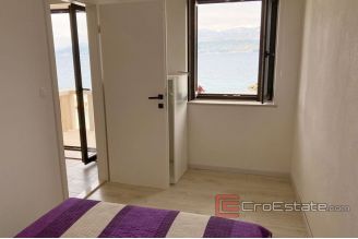 014 5021 30 Brac seafront apartment for sale