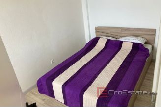 014 5021 30 Brac seafront apartment for sale