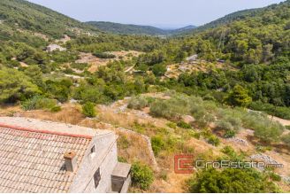 14 2013 116 Vis stone houses for sale