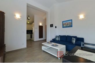 016 2114 03 Biograd na moru modern apartment house for sale
