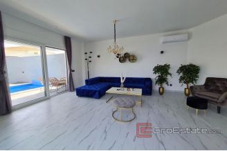 019 2025 77 ciovo new villa with pool and sea view for sale