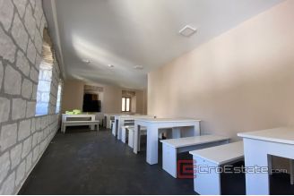 18 2027 36 Hvar indigenous residential commercial dalmatian house on the waterfront for sale