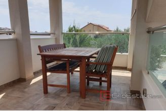 011 2028 06 Rogoznica apartment house for sale1