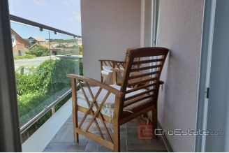 011 2028 06 Rogoznica apartment house for sale1