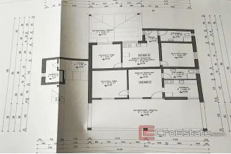 019 2016 466 Zadar detached house in the first row to the sea for sale