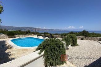 020 2027 37 island hvar secluded stone house for sale