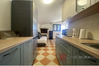 020 2027 37 island hvar secluded stone house for sale