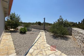 020 2027 37 island hvar secluded stone house for sale