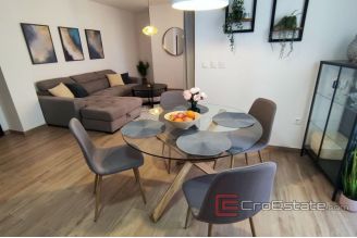 011 2024 120 Split area apartment with garden for sale