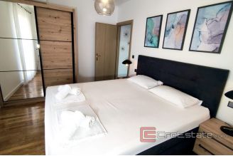 011 2024 120 Split area apartment with garden for sale