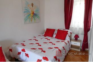 015 2016 467 Zadar house with apartments and pool for sale