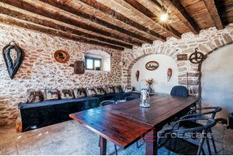 015 2016 467 Zadar house with apartments and pool for sale