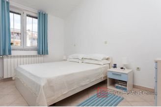 009 5029 30 Pula apartment with sea view for sale