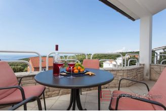 009 5029 30 Pula apartment with sea view for sale