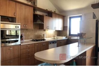 019 2033 02 Ciovo house with sea view for sale