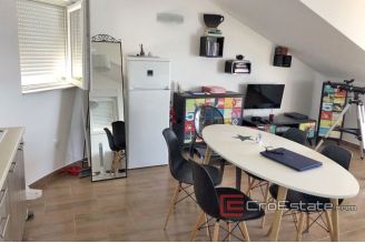020 2033 03 near omis house first row to the sea for sale