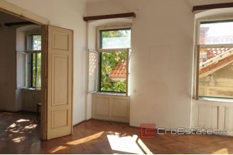 010 2033 04 Split centar _two bedroom apartment in center of town for sale