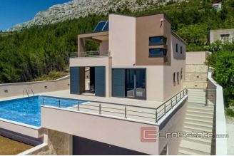 016 2016 468 Omis modern villa with pool for sale