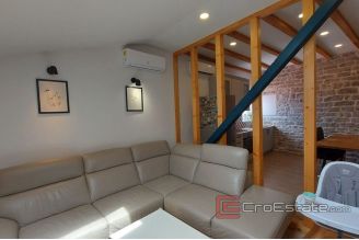 015 2030 03 Sibenik duplex apartment for tourist purposes for sale
