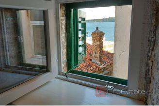 015 2030 03 Sibenik duplex apartment for tourist purposes for sale