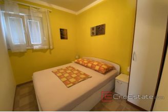 0017 2034 05 Ciovo spacious house with sea view for sale