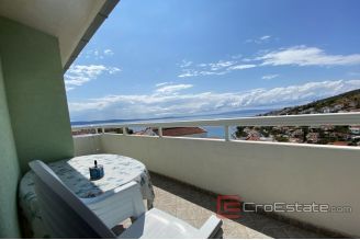 0018 2034 06 Ciovo house with pool and sea view for sale