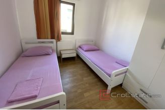 0018 2034 06 Ciovo house with pool and sea view for sale