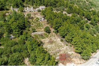 005 2028 08  near omis stone ruin sea view for sale
