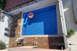 016 2034 13 island ciovo house with swimming pool for sale