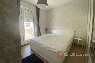 0008 2034 12 Znjan two bedrom apartment with sea view for rent