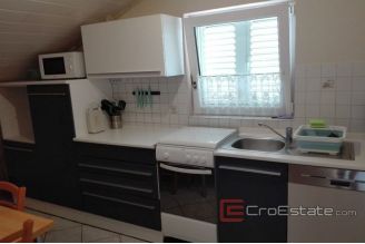 0012 2114 04 Zadar apartment house with sea view for sale