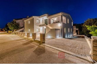 019 2029 14 island pag house with luxury apartments for sale