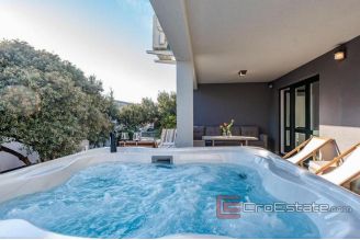 019 2029 14 island pag house with luxury apartments for sale