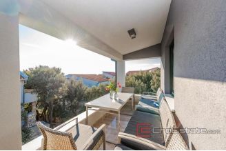 019 2029 14 island pag house with luxury apartments for sale