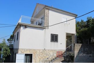009 2031 08 island murter house with sea view for sale