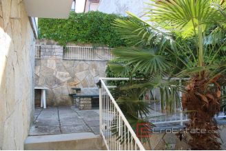 009 2031 08 island murter house with sea view for sale