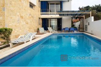 014 2029 13 seafront house with pool for sale