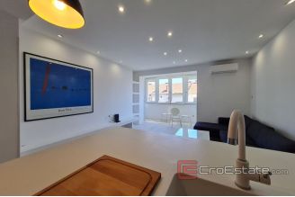 0009 2025 81 Split Meje modern two bedroom apartment near the sea for rent