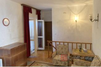 016 2033 08 Solta house first row to sea for sale