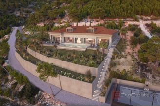 020 2034 09 island brac seafront villa for sale