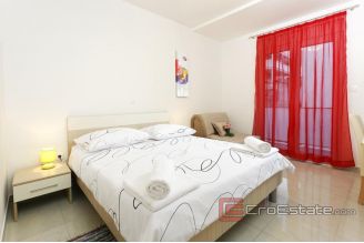 013 2028 09 near split beautiful apartment house for sale