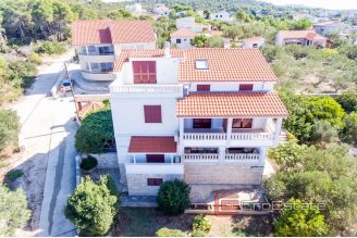 018 2033 11 island solta apartments with sea view for sale1