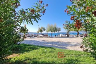 0010 5034 30 Kastela stone house in the old town for sale